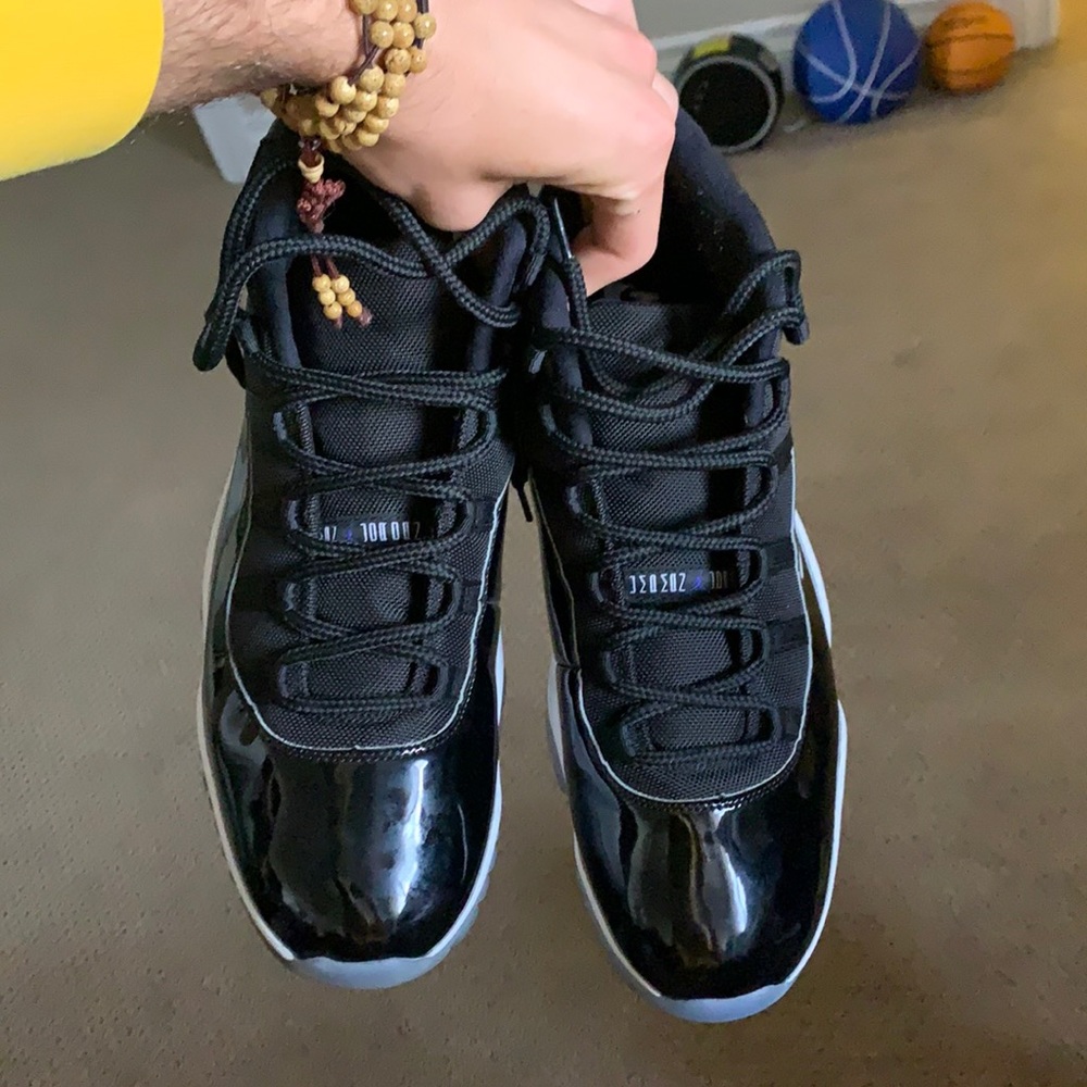 Size 15 Air Jordan 11 “Space Jam” 9.5/10 condition